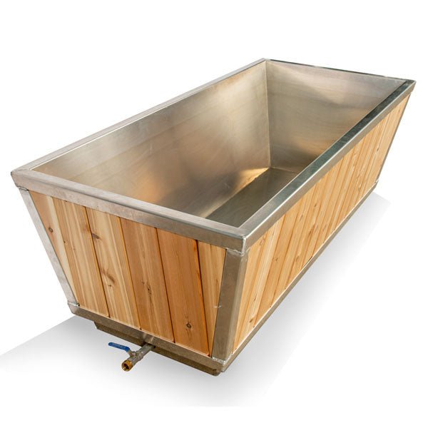 LeisureCraft Polar Outdoor Cold Plunge Tub