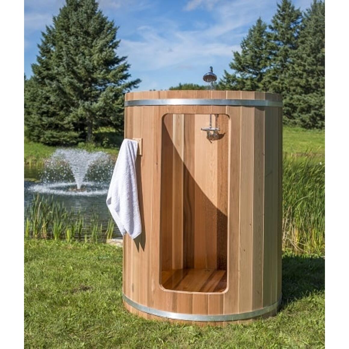 LeisureCraft Rainbow Outdoor Shower